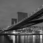 Paris-Pont-bridge-Seine-nuit-night-1000pxNB-9311